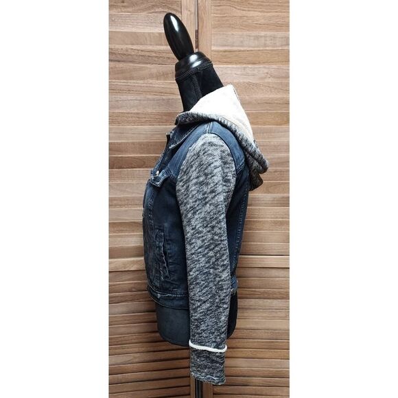 Free People Small Blue Jean Trucker Hoodie Knit Denim Button Distressed Jacket - Picture 6 of 7